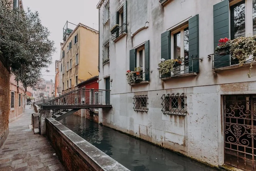 Elegant Nice Home With Private Terrace In Venice - Frari Church-1